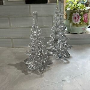 Set of 2 Art Glass Christmas Trees,  6.5” 4.5”, Pre-Owned